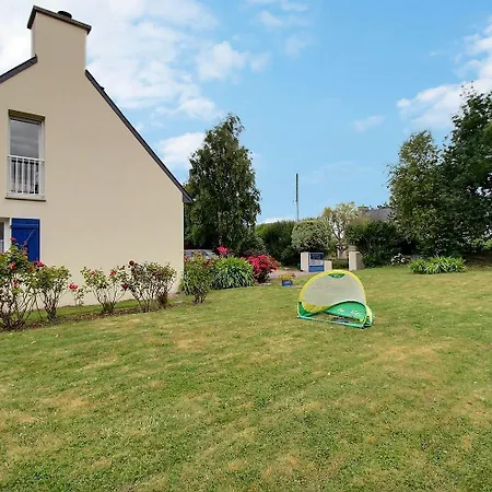 Les 2 Pointes Holiday home *